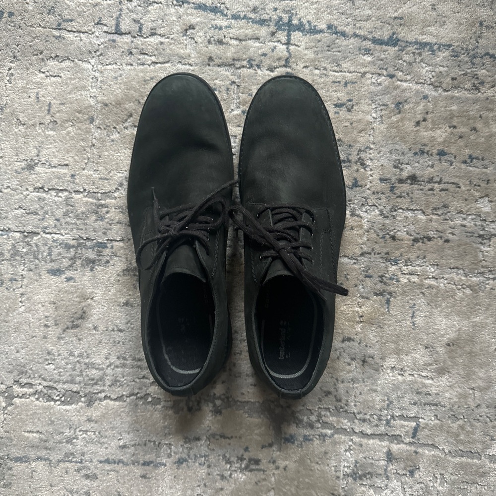 Men's Black Lace-Up Shoes